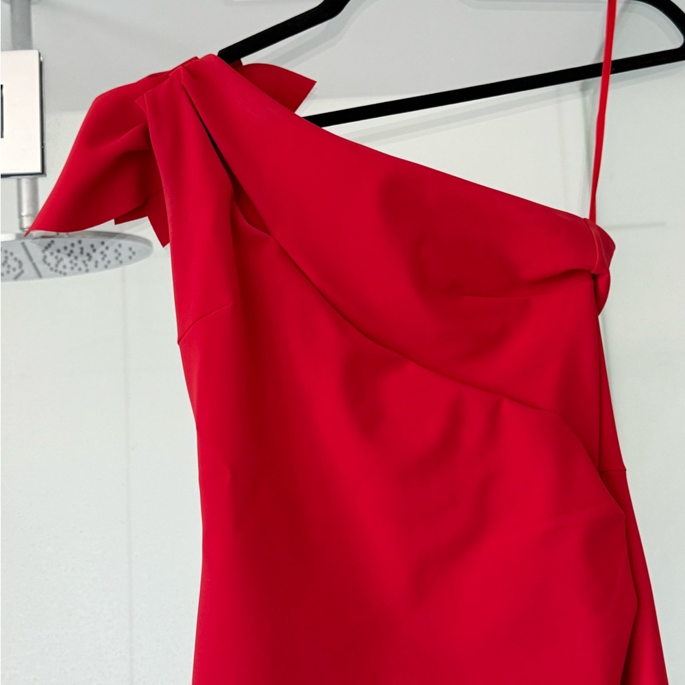 Women’s one shoulder gown - Picture 8 of 9